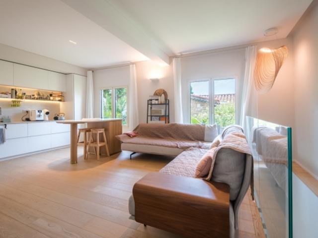 NICE MONT BORON DUPLEX 3 PIECES DE 70 M² A VENDRE PETITE COPROPRIETE JARDIN PRIVATIF 45 M² PLACE DE PARKING