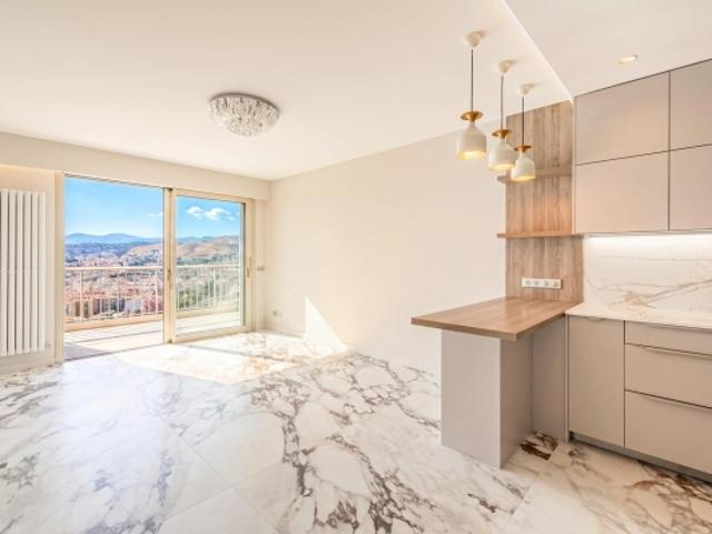 Nice Mont Boron Magnifique appartement 4 pièces, avec terrasse vue panoramique