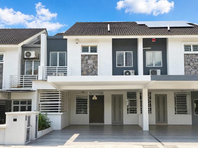 NICE NEAR AMMENITIES Double Storey Terrace at Presint 11 Putrajaya