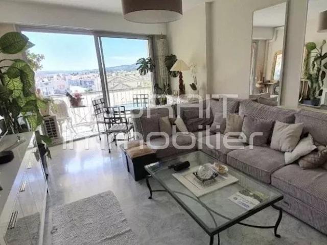 NICE NORD GRAND 2PIECES BALCON