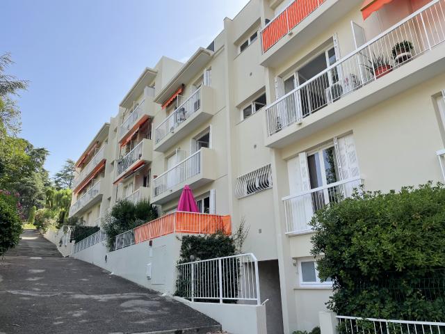 NICE OUEST Bas Sainte Marguerite, 2 PIECES, Rez de jardin, 45 m2, 195 000 €