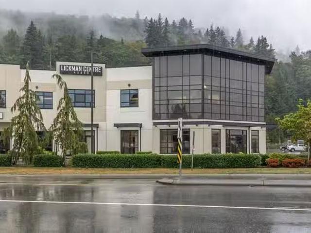 Nice Office for lease in Chilliwack, Chilliwack, 105 43995 Pro.