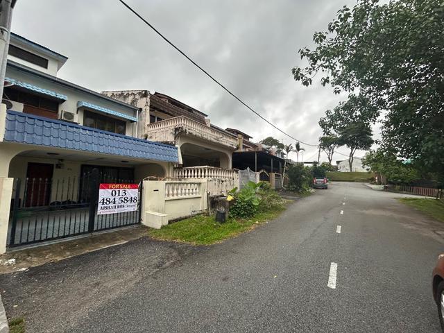 Nice Open View 2 Storey Terrace House Taman Bukit Kajang