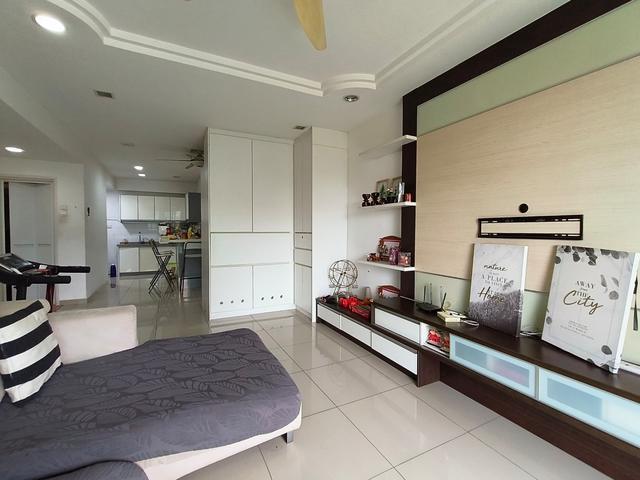 Nice Open View Best Unit The Zest Bandar Kinrara 9 Walk to LRT
