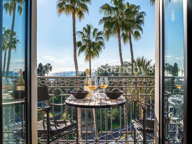 Nice Avenue de Suède, Jardin Albert 1er, loft d'exception av. 50m² Nice