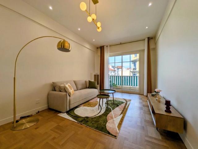 NICE ALSACE/LORRAINE Appartement 3 pièces traversant avec terrasses refait à neuf