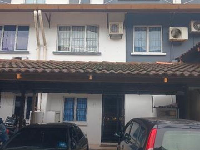 Nice and cozy house for urgent sale