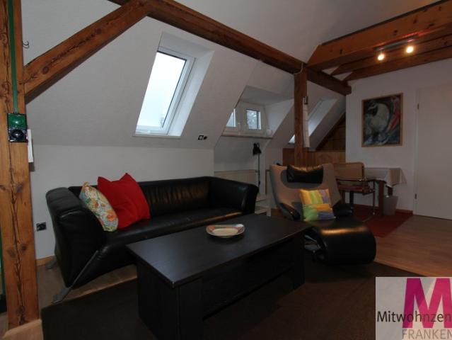 Nice and furnishes room in the roof – euhabitat
