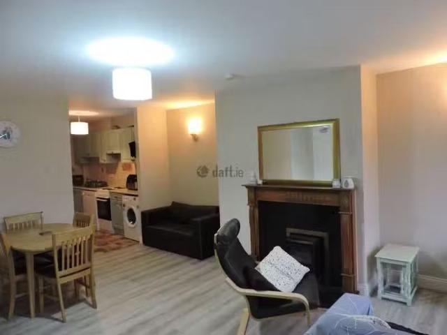 Charming Apartment 4, Block 1, Atlantic Coast, Strand Road, T.