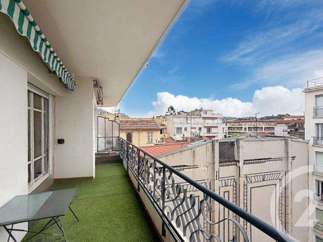 NICE, appartement à vendre, 2 pièces, 67 m²