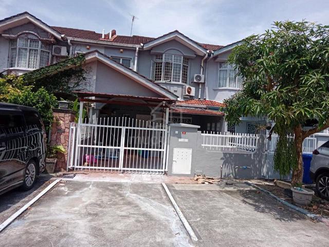 NICE AREA Double Storey Terrace TTDI Jaya Shah Alam
