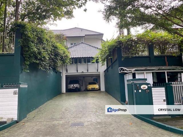 Nice Bungalow at Perdana Lakeview East, Cyberjaya