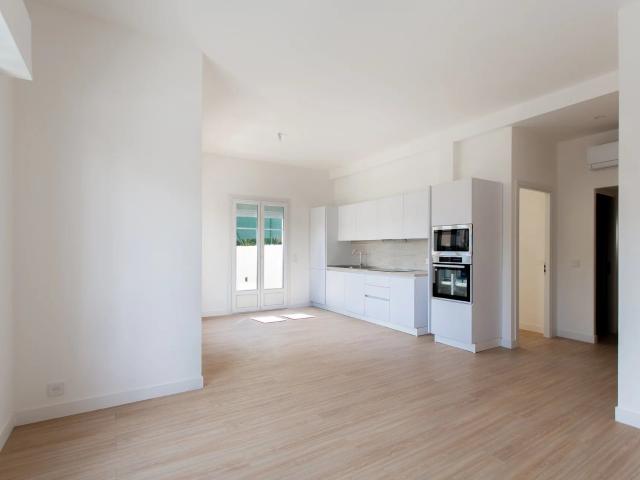 Nice Bas Cimiez, élégant 4 pièces rénové et climatisé avec t. 72m² Nice