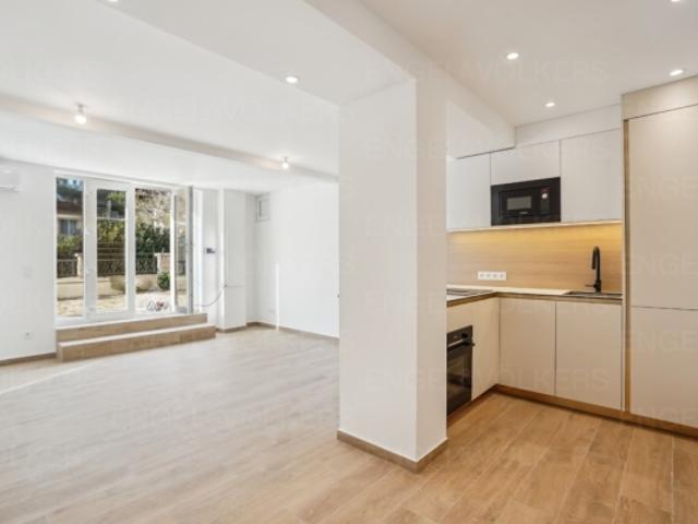 Nice Bas Fabron, appartement 2 pièces à 300m de la mer