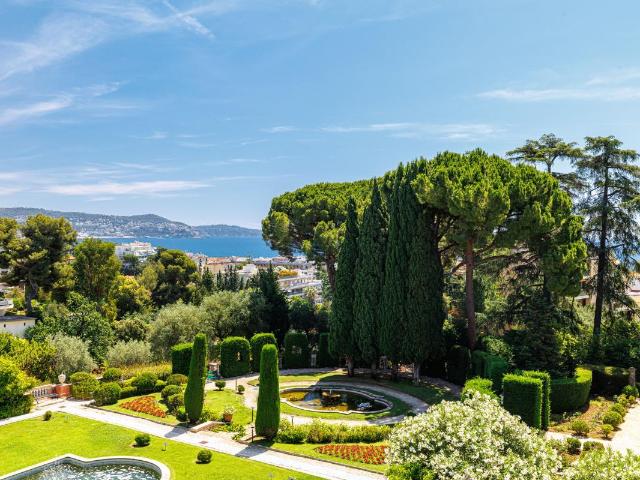 NICE Bas Fabron Appt 4p 97m2 terrasse 60m2 dernier étage vue panoramique