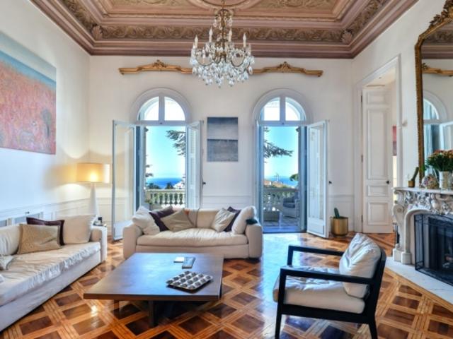 NICE BAS MONT BORON APPARTEMENT VILLA DE 292M² A VENDRE SOMPTUEUX BATIMENT BELLE EPOQUE RENOVE JARDIN PRIVATIF TERRASSE PARKING