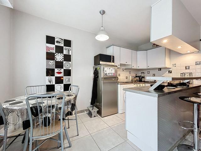 Nice & bright flat close to Oberkampf Paris 11, Paris Amsterdam Apartments for Rent