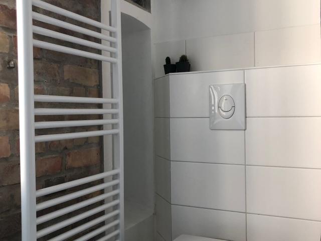 Nice, cute, freshly renovated suite conveniently located, Kreuzberg Maybachufer, Berlin Amsterdam Apartments for Rent