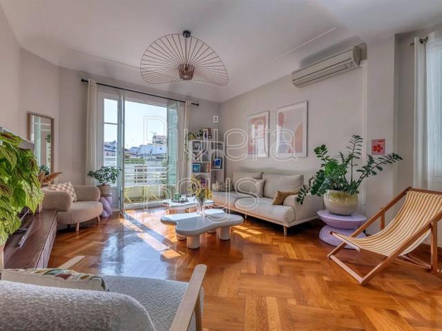 Nice Carré d'Or: Magnifique 2 pièces rénové avec balcons. 57m² Nice