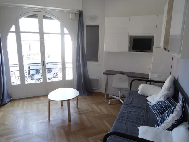 Nice centre / Jean médecin Charmant studio meublé 16m2, refait à neuf