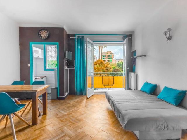 NICE CENTRE STUDIO MEUBLE