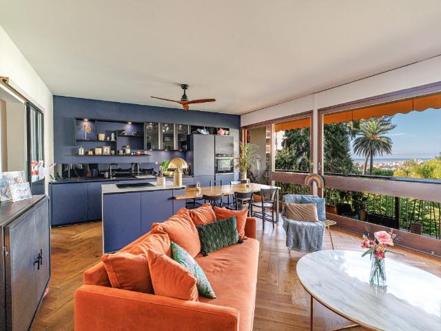 NICE Chambrun / Gairaut beau 4 pièces 97m2 vue mer