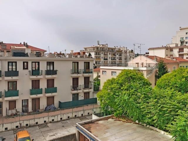 NICE CHAMBRUN 3 PIECES BALCON