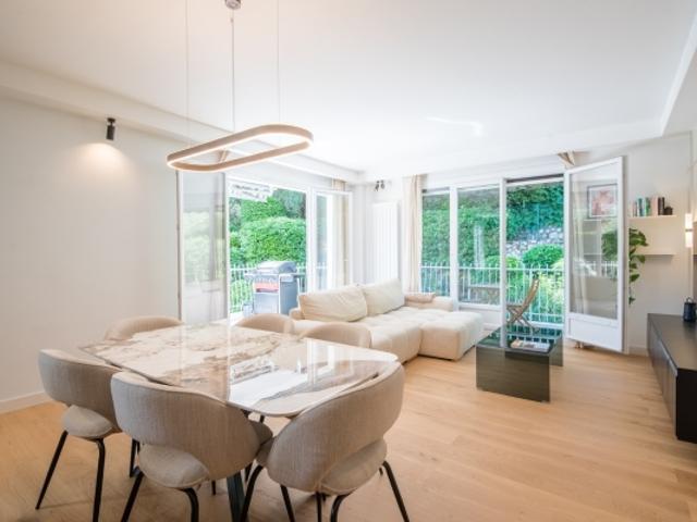 NICE CIMIEZ 3 PIECES DE 81 M² A VENDRE 16 M² DE TERRASSE VUE JARDIN CAVE RENOVE LUMINEUX CALME PROCHE COMMODITE
