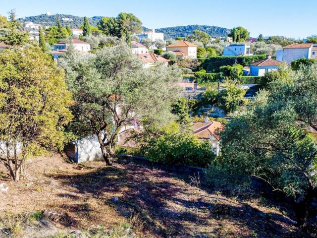 NICE Cimiez Terrain constructible Maison individuelle