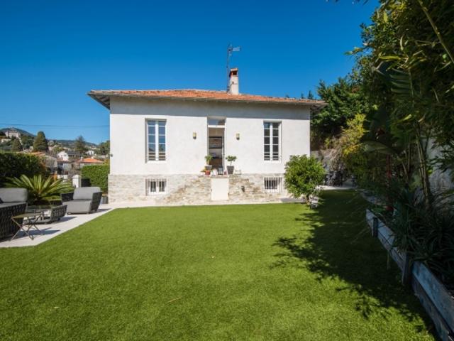 NICE CIMIEZ VILLA DE 130 M² A VENDRE 403 M² DE TERRAIN TERRASSES LUMINEUX CALME PROCHE COMMODITE