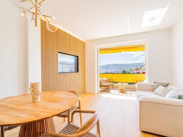 NICE CIMIEZ VILLEBOIS MAREUIL APPARTEMENT 4 PIECES DE 85M² A VENDRE EN PARFAIT ETAT TERRASSE ET BALCON VUE DEGAGEE