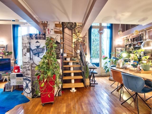 NICE CIMIEZ APPARTEMENT LOFT EN DUPLEX DE 83M2 A VENDRE BELLE HAUTEUR SOUS PLAFOND BALCONNETS CAVE PROCHE TOUTES COMMODITÉS