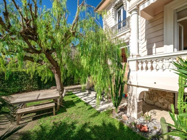 NICE CIMIEZ HOTEL PARTICULIER
