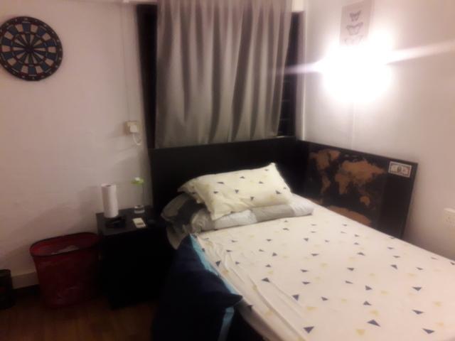 Nice cosy newly renovated and fully furnished room/house near city and MRT station downtown line