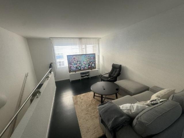Nice duplex for rent a stone’s throw from the center of Lausanne