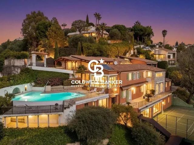 Nice – Domaine privé d’exception avec piscine, tennis et 469. 469m² Nice