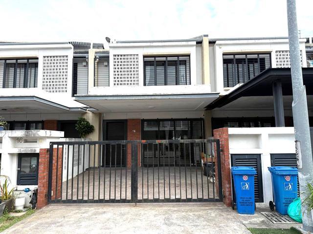 NICE Double Storey Terrace Elmina Green 1 Elmina City Near Denai Alam