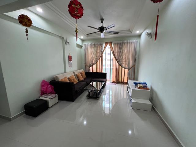 Nice Full Furnished Gambier Height 3 Rooms Condo Near USM