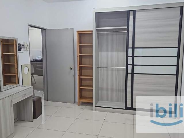 Nice Furnished Aircond master room at Setapak
