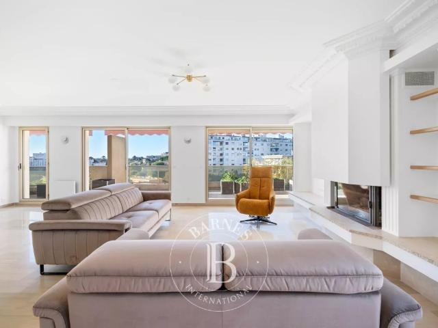 Nice – Fabron – Dernier Étage Avec Terrasses Et Vue Dégagée 128m² Nice