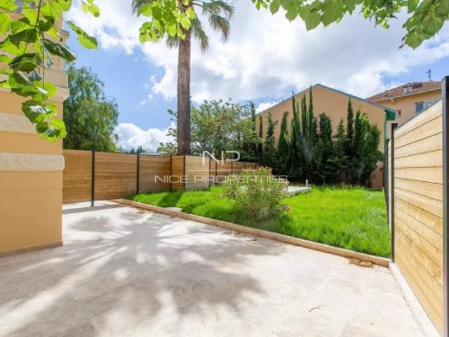Nice Gairaut, superbe Rez de jardin rénové dans maison bourgeoise