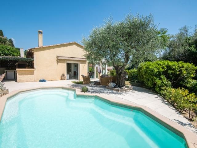NICE GAIRAUT VILLA DE 140 M² A VENDRE 1280 M² DE TERRAN PISCINE CHAUFFÉE VUE DÉGAGÉE CAVE LUMINEUX CALME