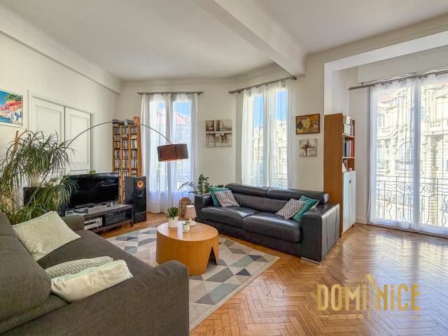 Nice Gambetta Fleurs: Superbe 4P 102 m2 étage élevé 102m² Nice