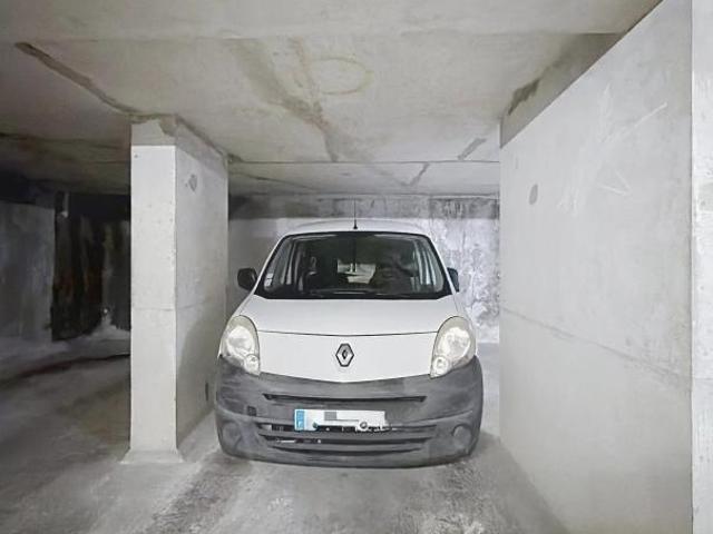 Nice Gambetta/parking sous sol/