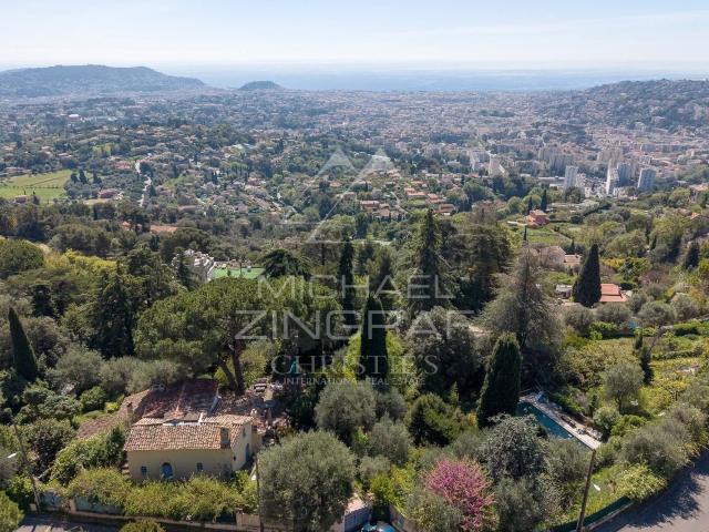 Nice Haut Gairaut Bastide de charme et terrain d’excepti. 242m² Nice
