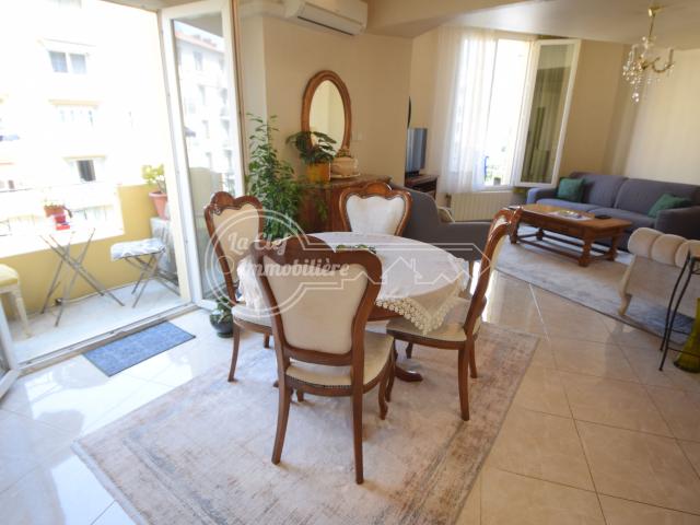 Nice Haut Riquier 4 pièces en Duplex et Dernier étage