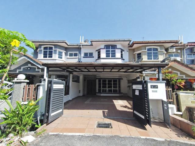 Nice House Taman Bukit Mewah Kajang Two Storey Terrace