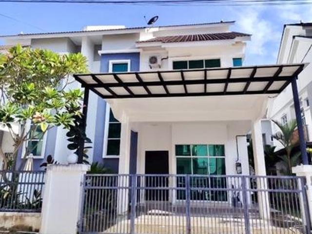 Nice House Taman Tunku Intan Safinaz
