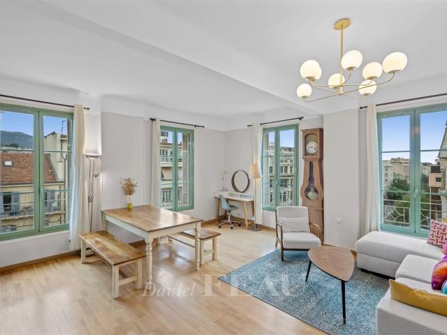 Nice Jean Médecin Appartement de charme 49m² Nice