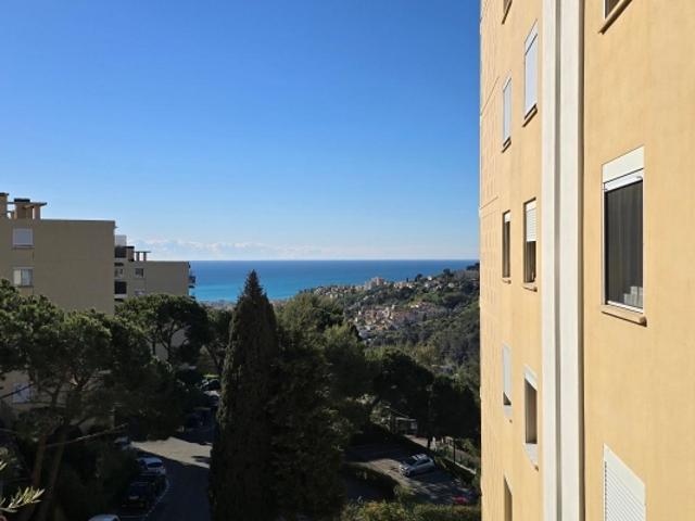 Nice LA COSTIERE T3 61m2 rénové avec parking